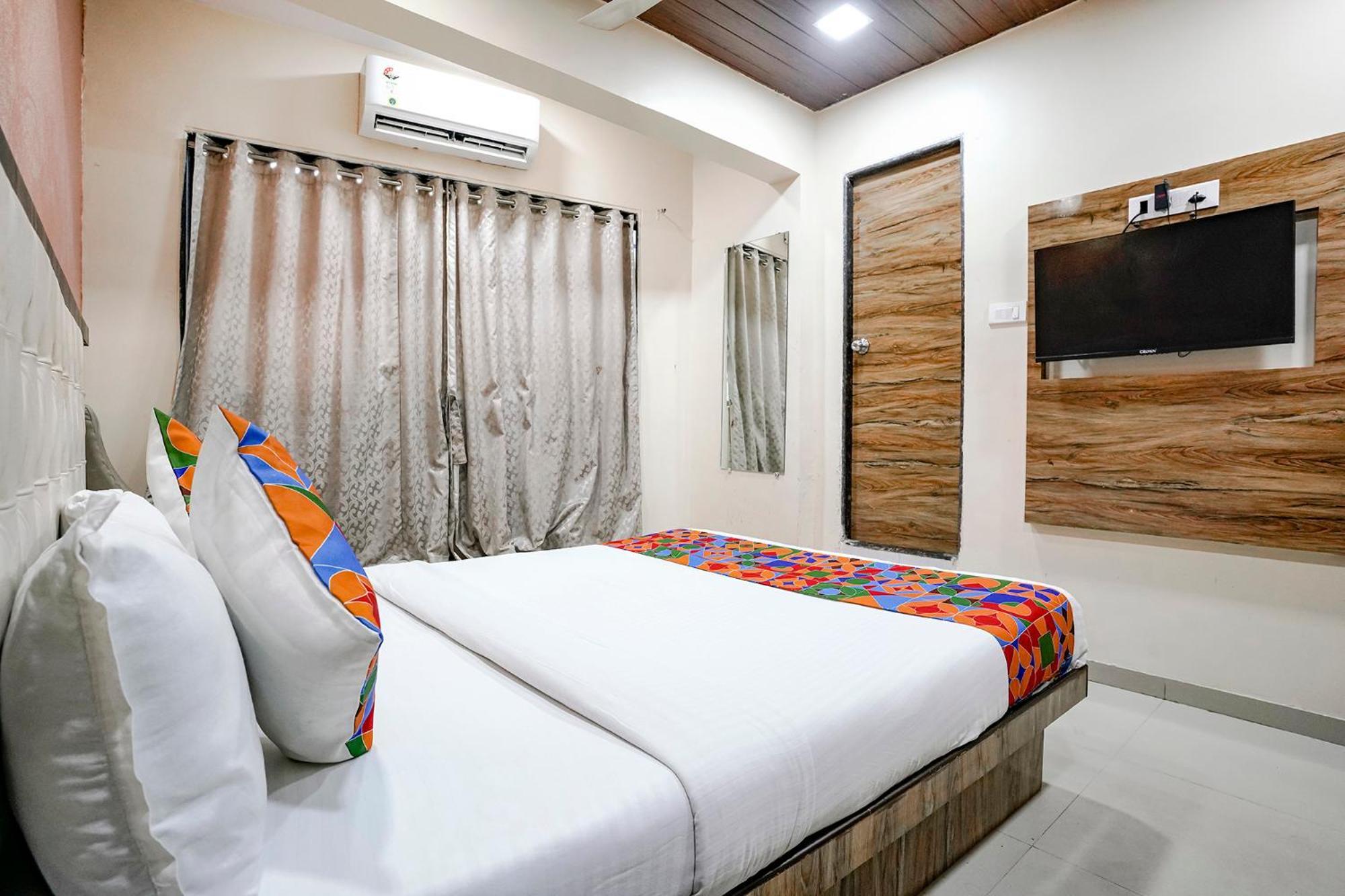 Fabexpress Sarah Gold - Nr Nesco Exhibition Center Hotel Mumbai Ngoại thất bức ảnh