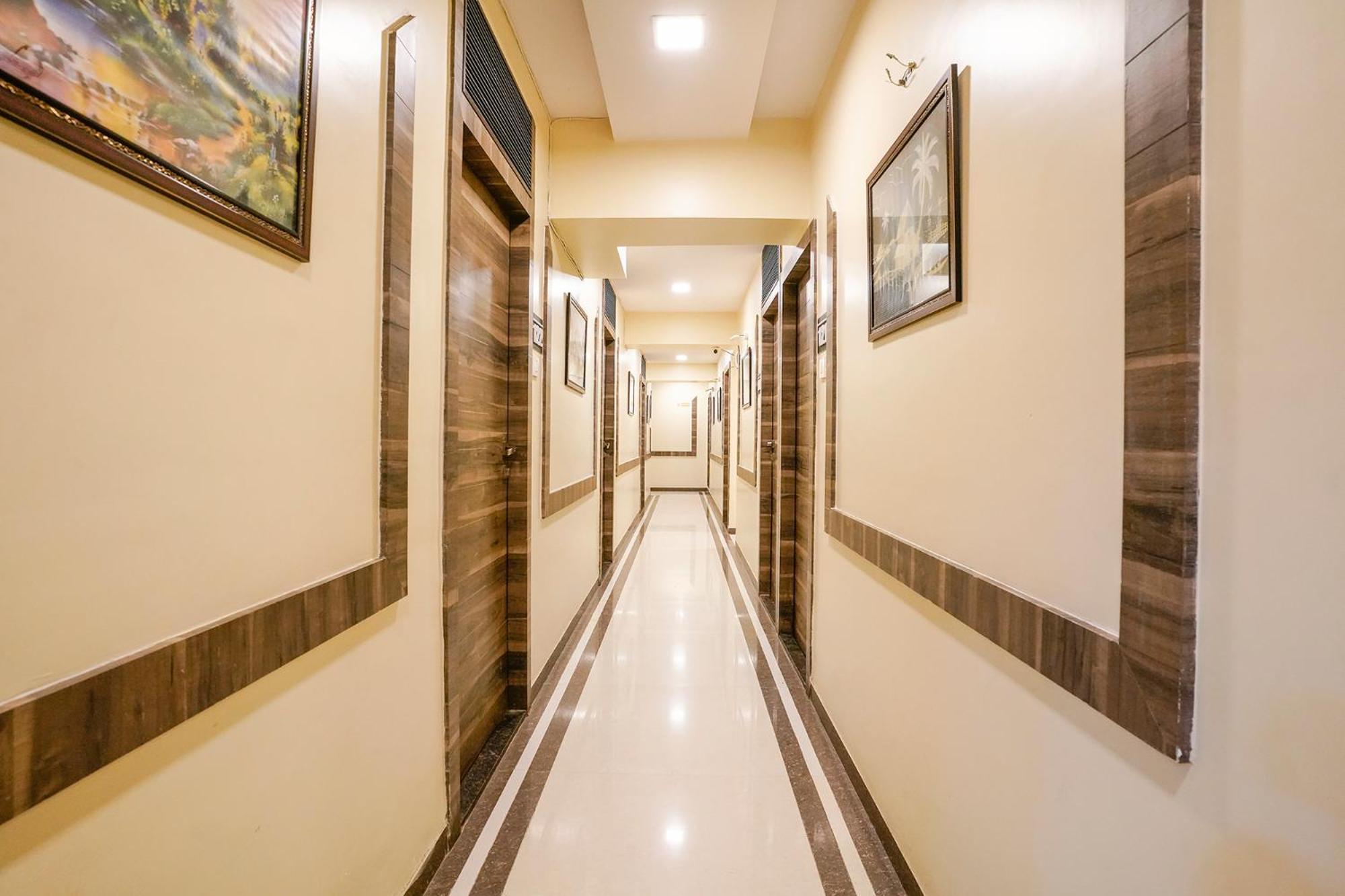 Fabexpress Sarah Gold - Nr Nesco Exhibition Center Hotel Mumbai Ngoại thất bức ảnh