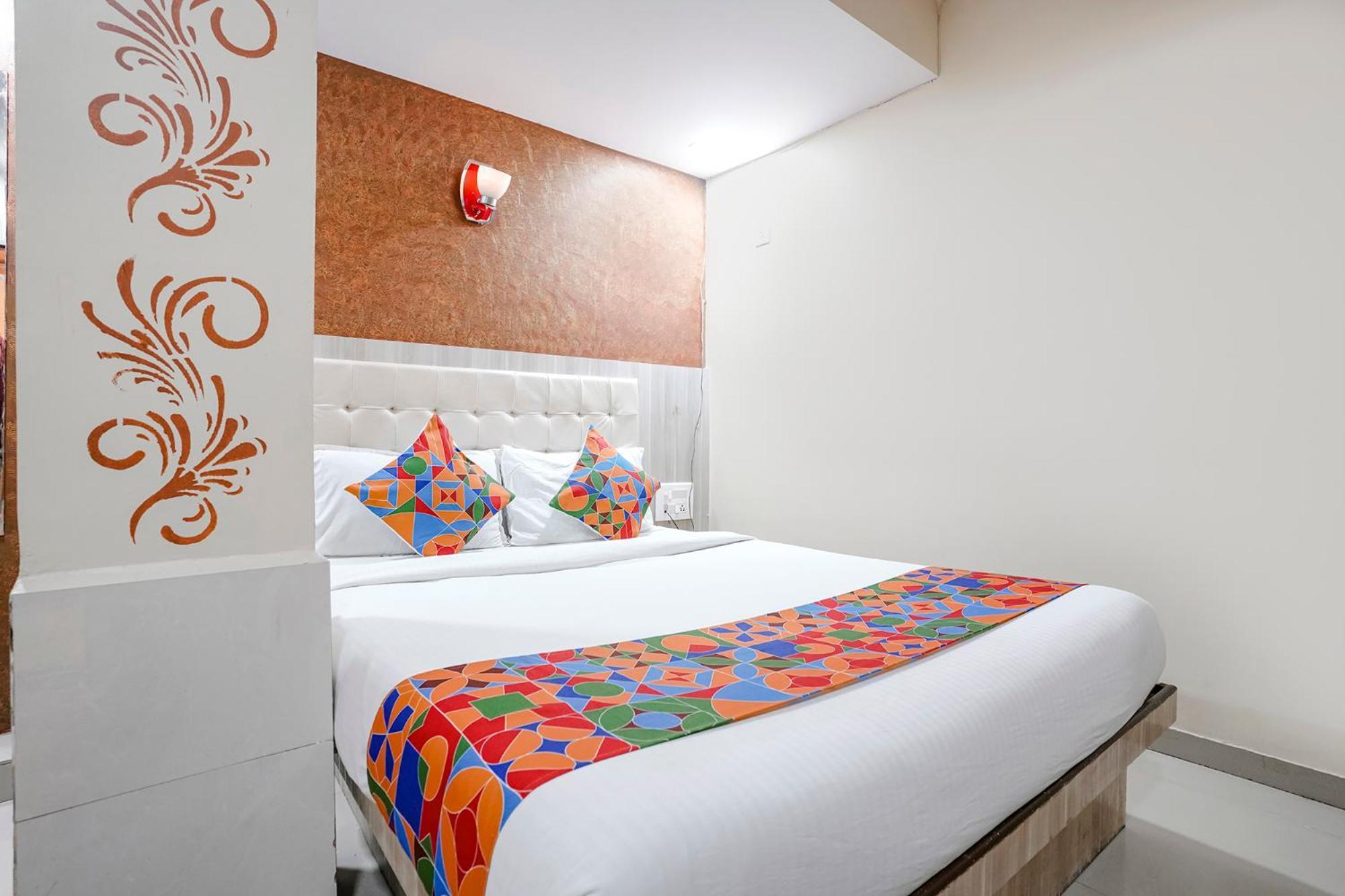Fabexpress Sarah Gold - Nr Nesco Exhibition Center Hotel Mumbai Ngoại thất bức ảnh